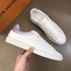 Louis Vuitton Low Shoes